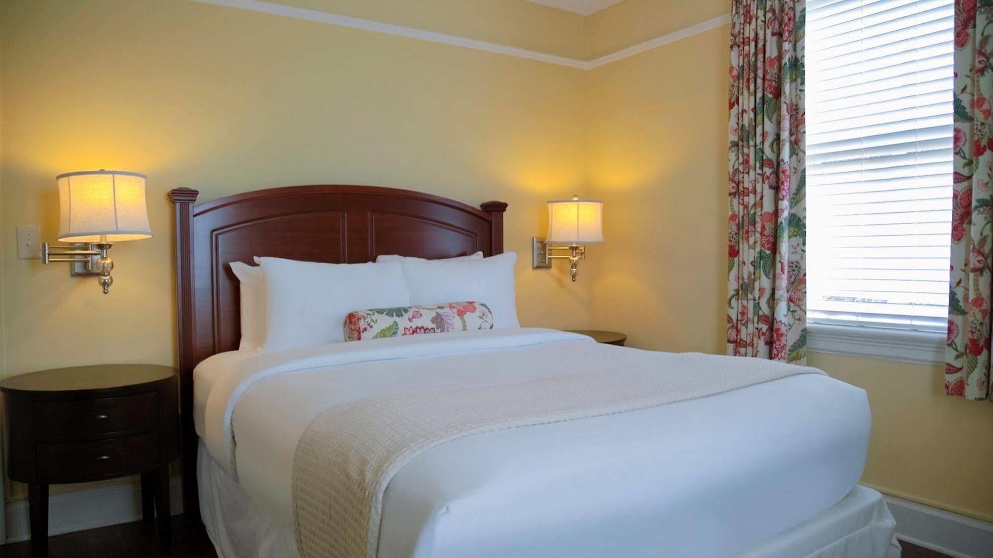 The Bradley Park Hotel Palm Beach Bagian luar foto